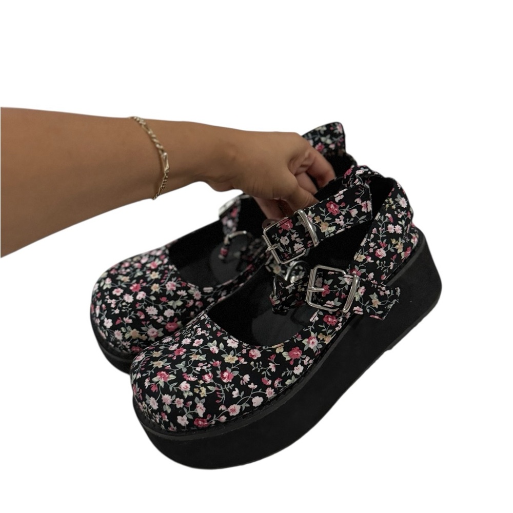 DEMONIA Sprite Floral Platform Heart Mary Jane Shoes - Picture 9 of 12